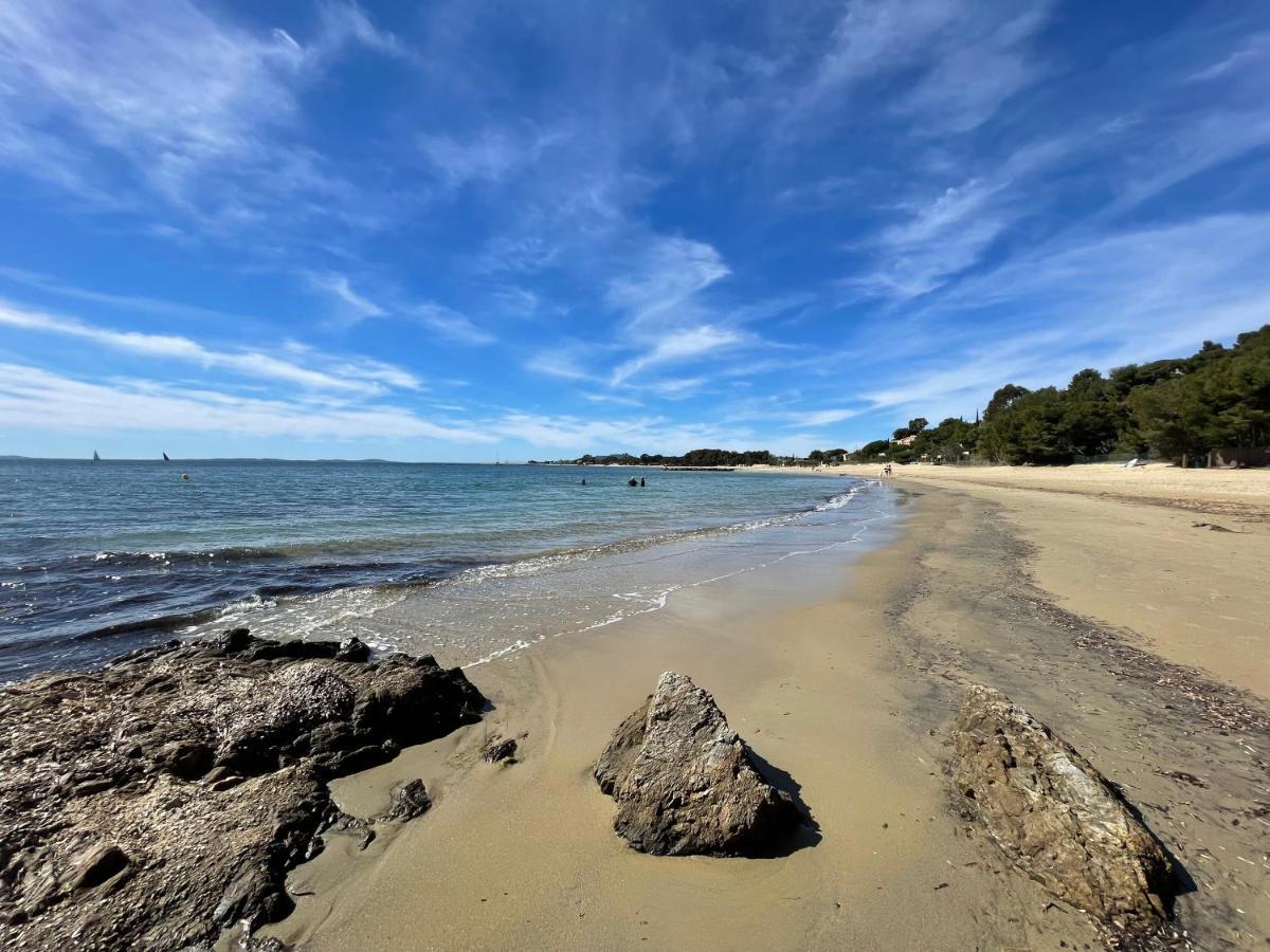 Appartement Plage Piscine Et Tennis Inclus La Londe-les-Maures Eksteriør billede