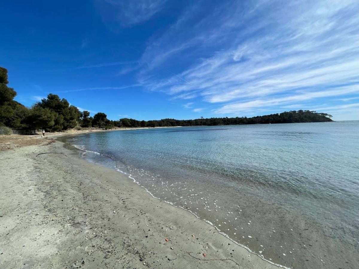 Appartement Plage Piscine Et Tennis Inclus La Londe-les-Maures Eksteriør billede