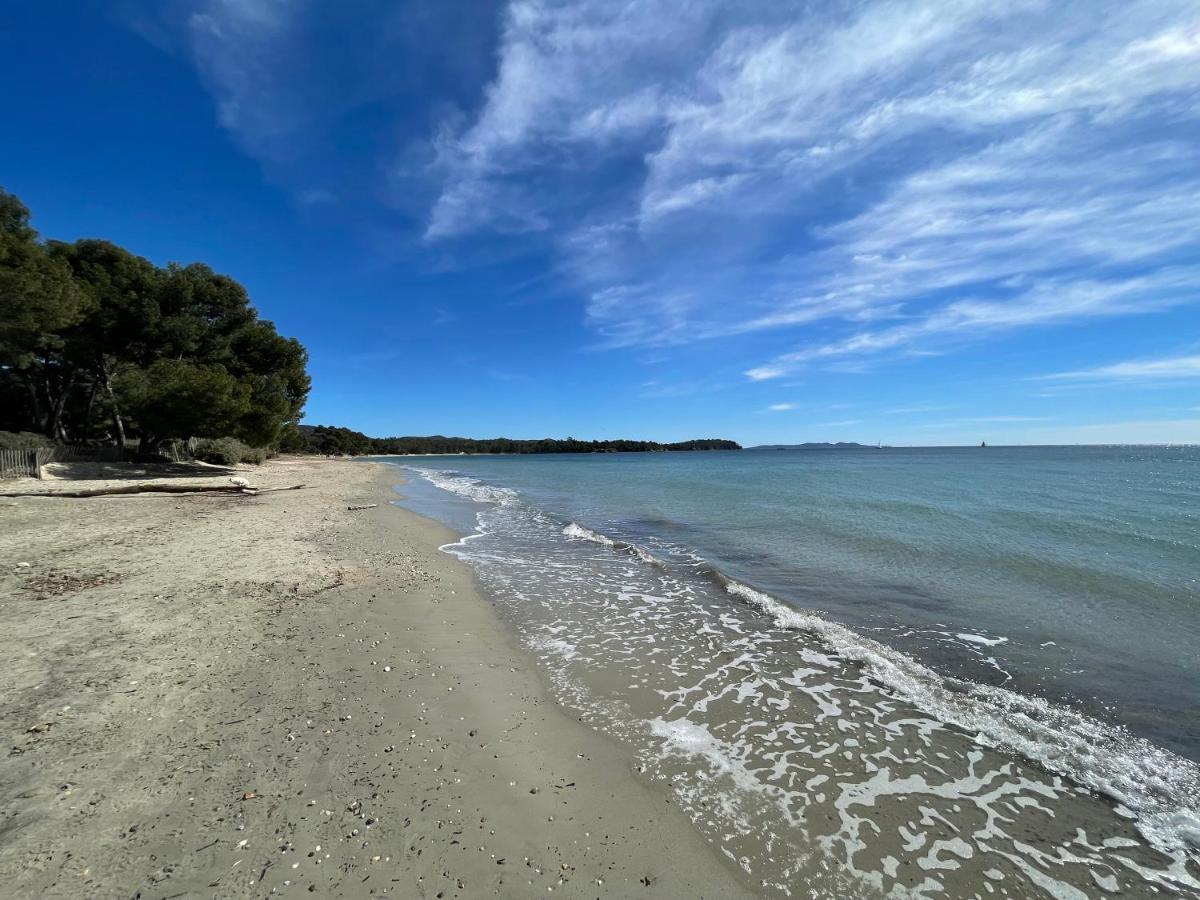 Appartement Plage Piscine Et Tennis Inclus La Londe-les-Maures Eksteriør billede
