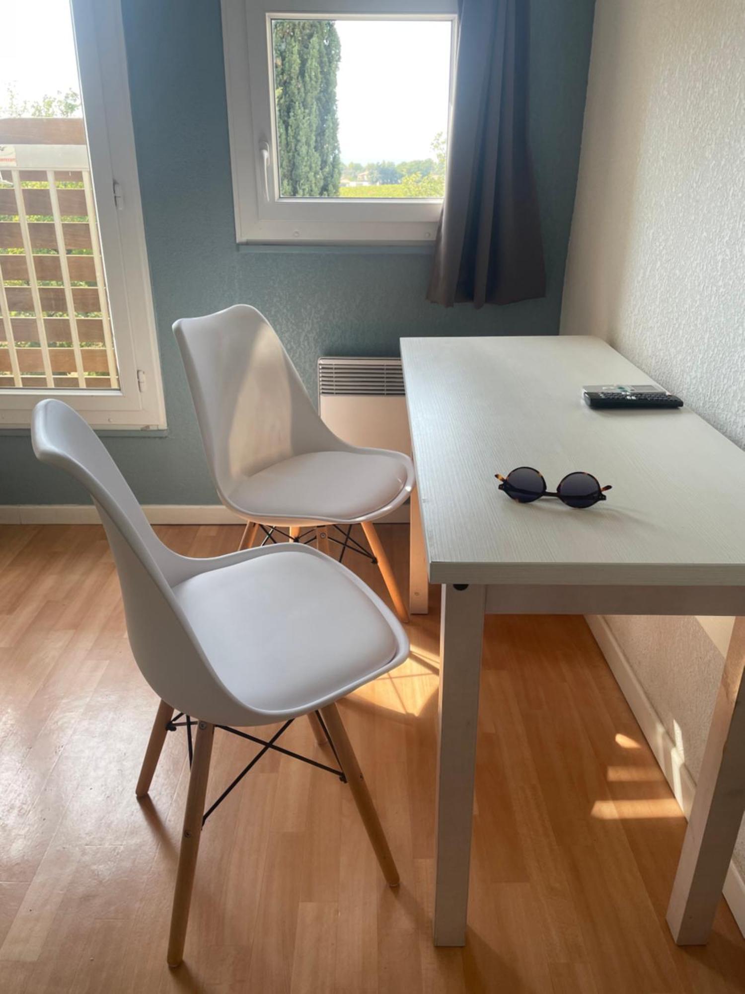 Appartement Plage Piscine Et Tennis Inclus La Londe-les-Maures Eksteriør billede