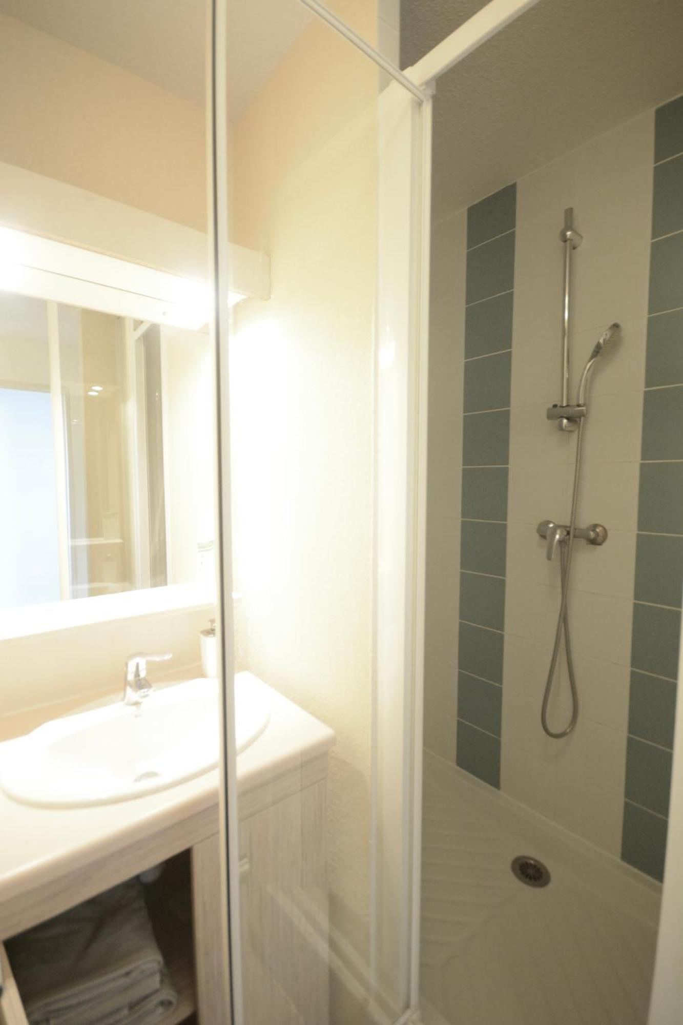 Appartement Plage Piscine Et Tennis Inclus La Londe-les-Maures Eksteriør billede
